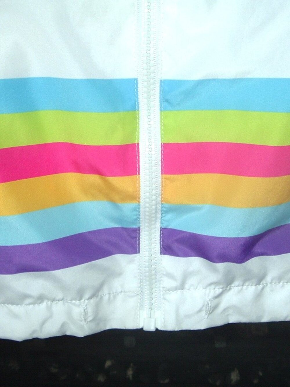 Disney Parks Women’s Fantasyland Jacket Size M Windbreaker Hooded Rainbow - Picture 4 of 6